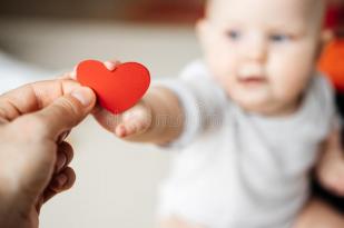 A child needs urgent surgery in the heart